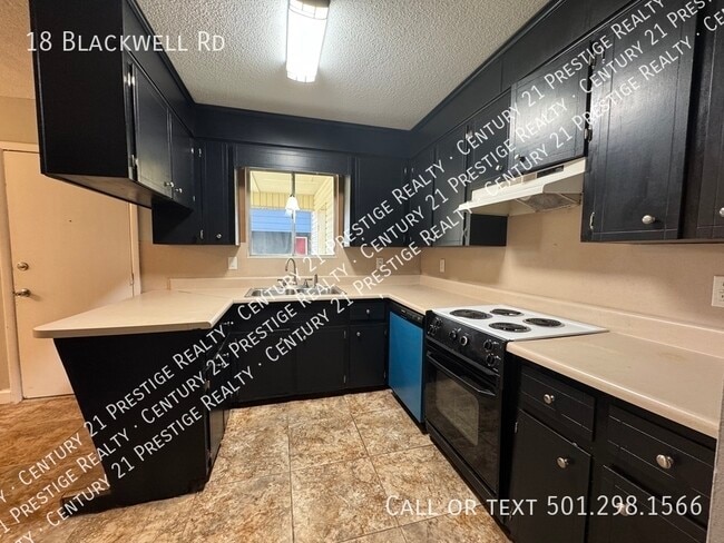 Building Photo - 18 Blackwell Rd