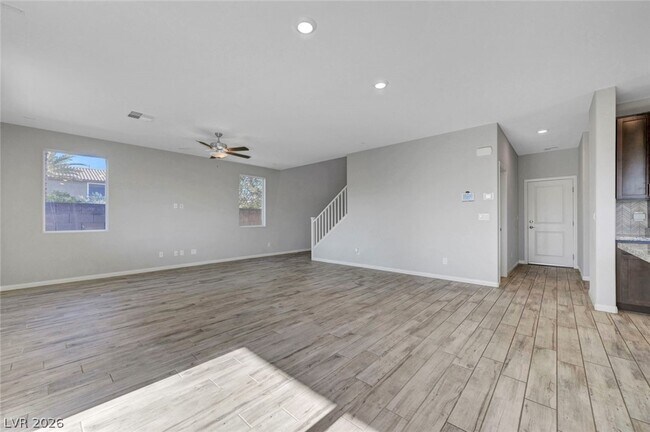 Building Photo - 7447 Ardenno St