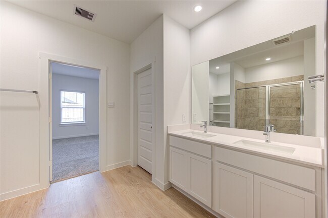 Building Photo - 31763 Margaret Woods Ln