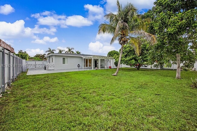 Building Photo - 9541 SW 165th St