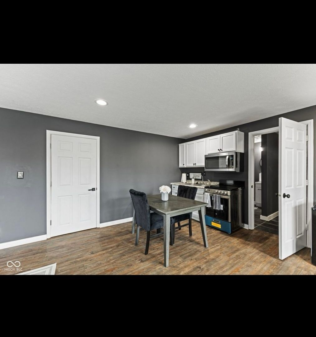 Building Photo - 6514 Trevia Ct