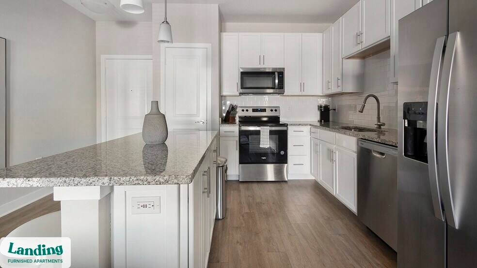 Building Photo - 215 Hunters Lk Wy