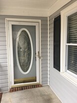 Building Photo - 308 Rose Dr