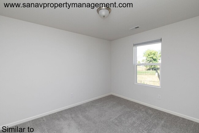 Building Photo - 229 Maple Ave