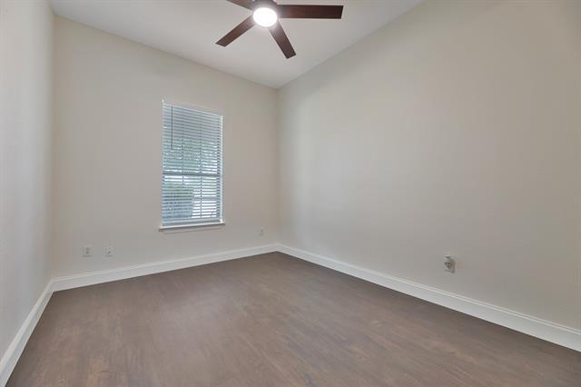 Building Photo - 5828 Caballo St