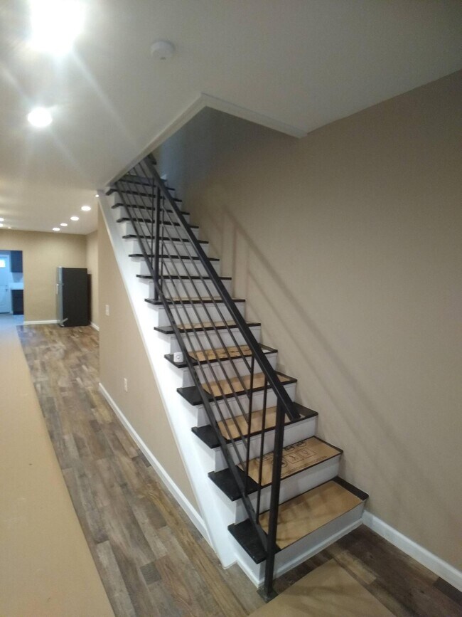 Building Photo - 45 N 59th St