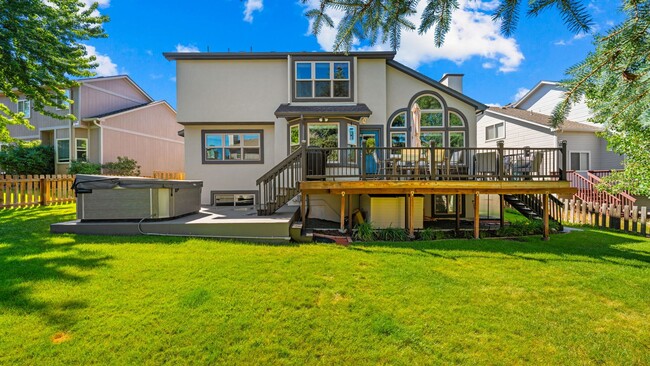 Building Photo - 15390 Paddington Cir