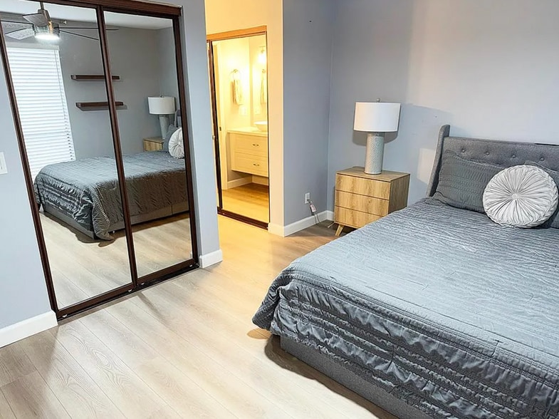 Building Photo - 750 Del Verde Cir