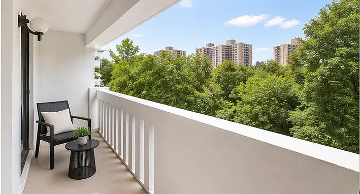 Building Photo - 6101 Edsall Rd