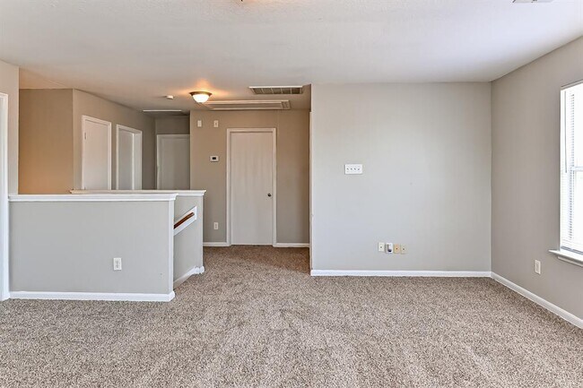 Building Photo - 8134 Old Maple Ln