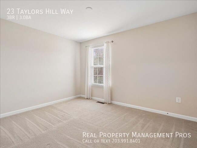 Building Photo - 23 Taylors Hl Wy