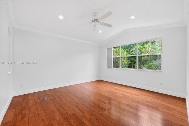 Building Photo - 931 Opal Terrace