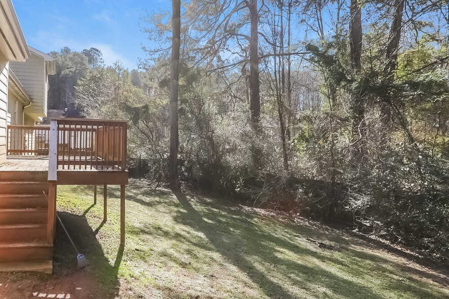 Building Photo - 2270 Seedling Ln