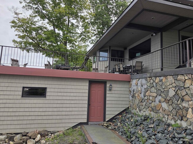 Building Photo - 20 Bonardi Dr