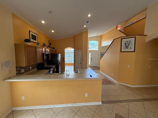 Building Photo - 501 Castlemain Cir