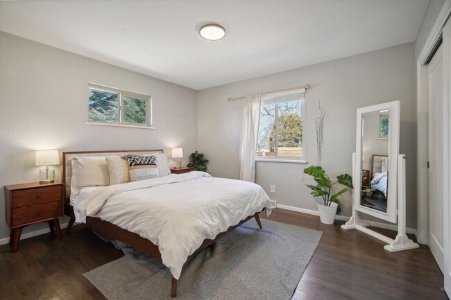 Building Photo - 3310 Ivy St