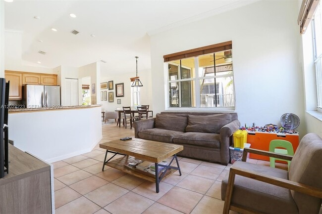 Building Photo - 873 Sand Creek Cir