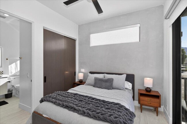 Building Photo - 51120 Avenida Navarro