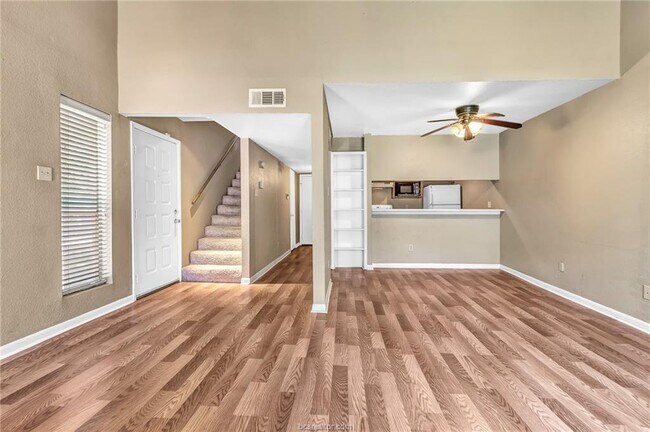 Building Photo - 1500 Olympia Way