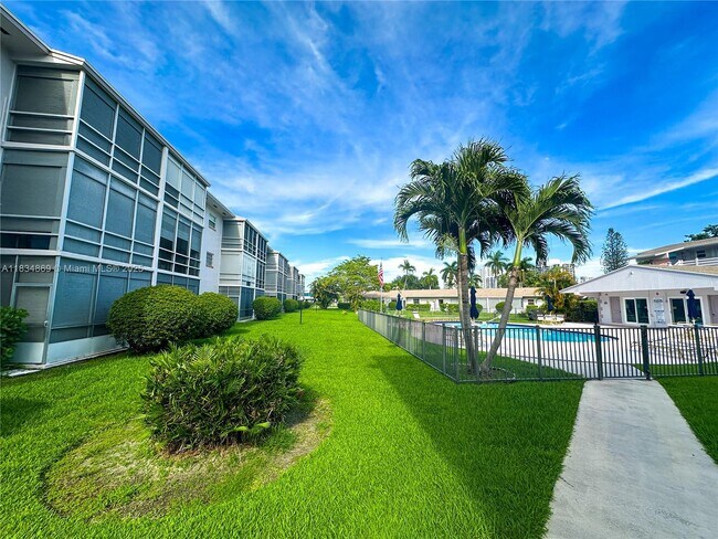 Primary Photo - 700 Layne Blvd