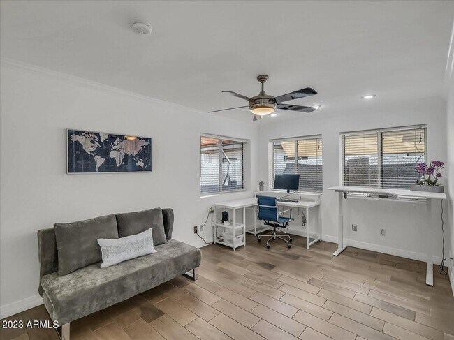 Building Photo - 3351 E Las Rocas Dr