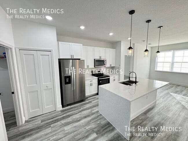 Building Photo - 310 Dogfish Way