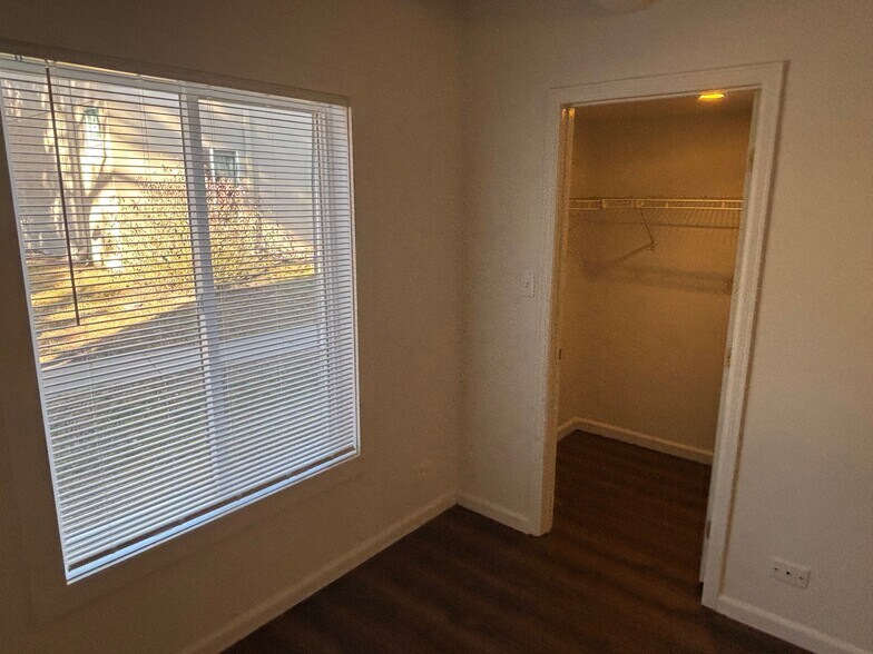 Building Photo - 9700 E Iliff Ave