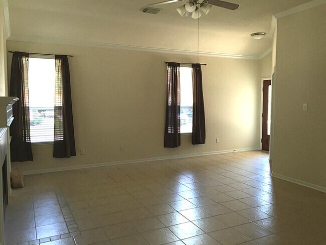 Building Photo - 26427 Cole Trace Ln