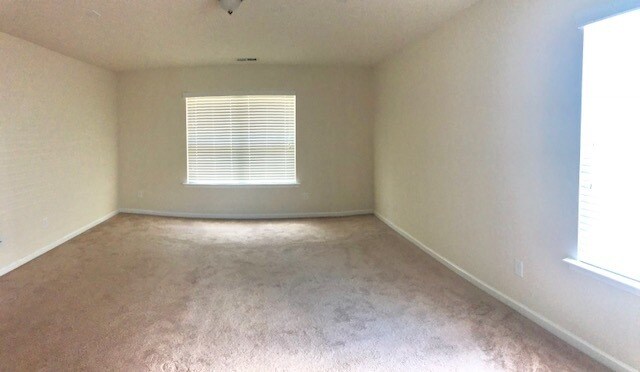 Building Photo - Beautiful 4 Bedroom in Lawson, Waxhaw!