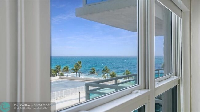Building Photo - 3900 Galt Ocean Dr