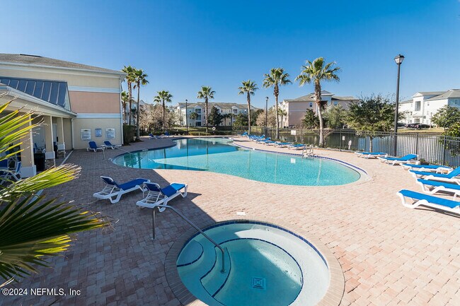 Building Photo - 4917 Key Lime Dr