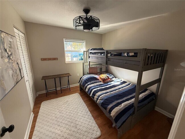 Building Photo - 3066 19th Pl SW