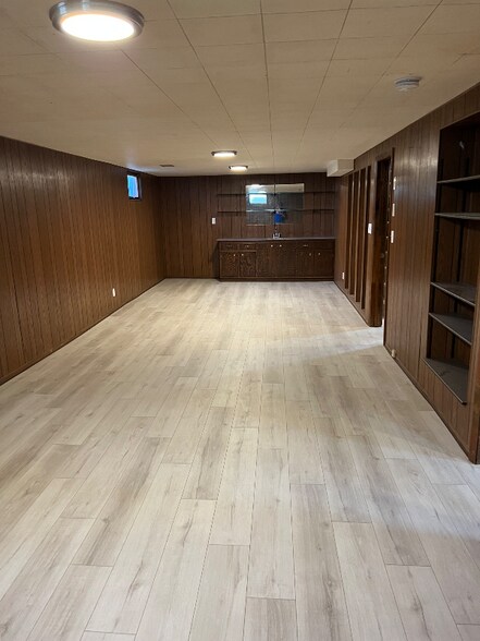 Building Photo - 2525 14th Ave Ct