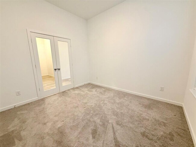 Building Photo - 9922 Sunflower Mist Ln