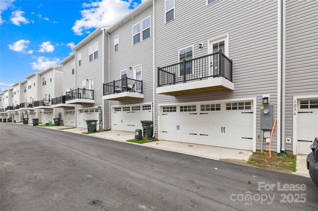 Building Photo - 1240 Newell Towns Ln