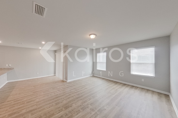 Building Photo - 21664 Yosemite Blvd