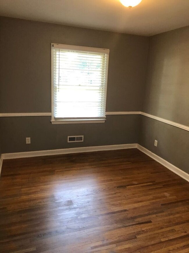 Building Photo - 3bed/2 bath home in Shannon Park in Charlotte