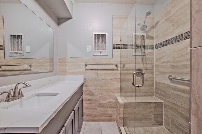 Building Photo - 2726 Crest Ridge Dr