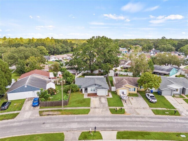 Building Photo - 2917 Burr Oak Dr