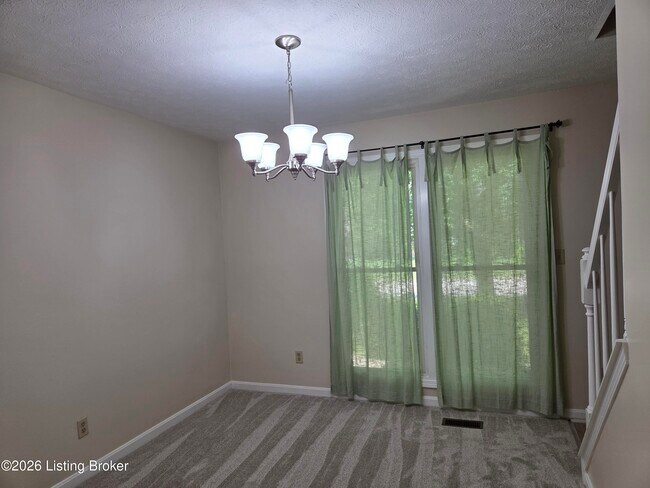 Building Photo - 4204 Holly Tree Dr