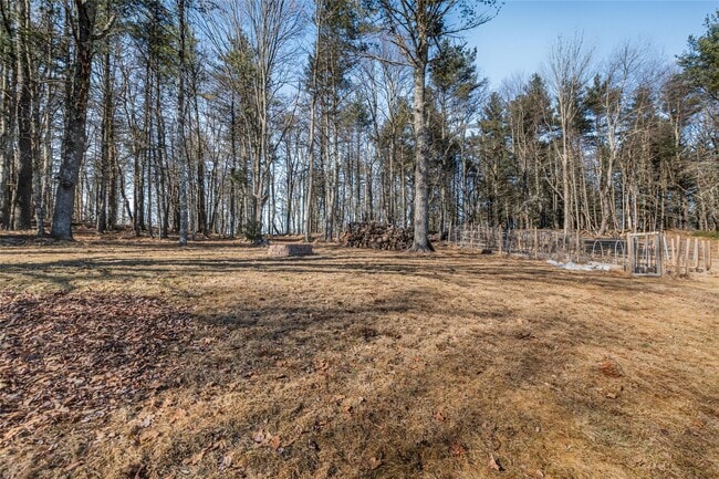 Building Photo - 38 Marjorie Dr
