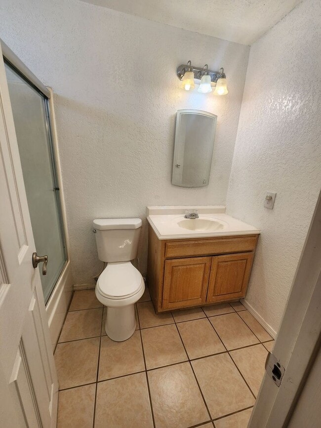 Building Photo - 5557 Cahuilla Ave