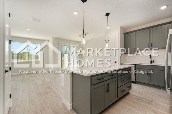 Building Photo - 7682 Deer Vly Cir