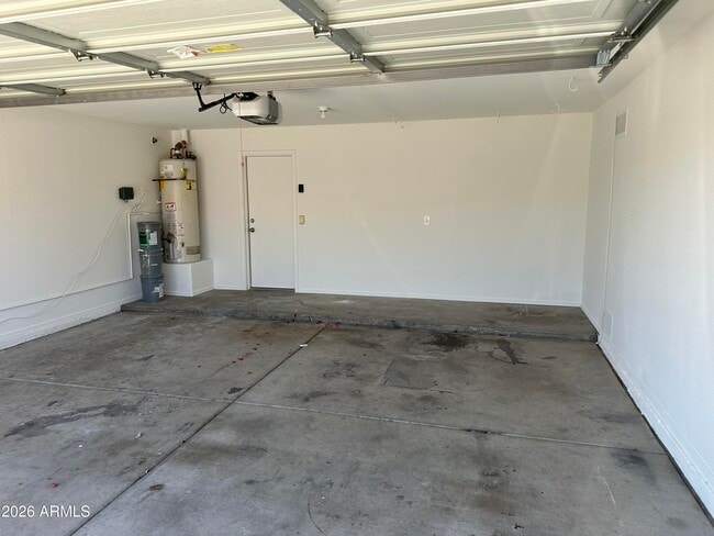 Building Photo - 6652 W Caribe Ln