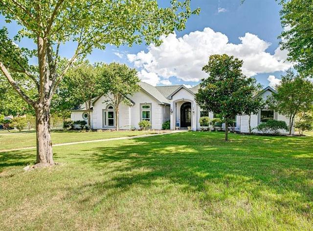 Building Photo - 400 Chippendale Dr