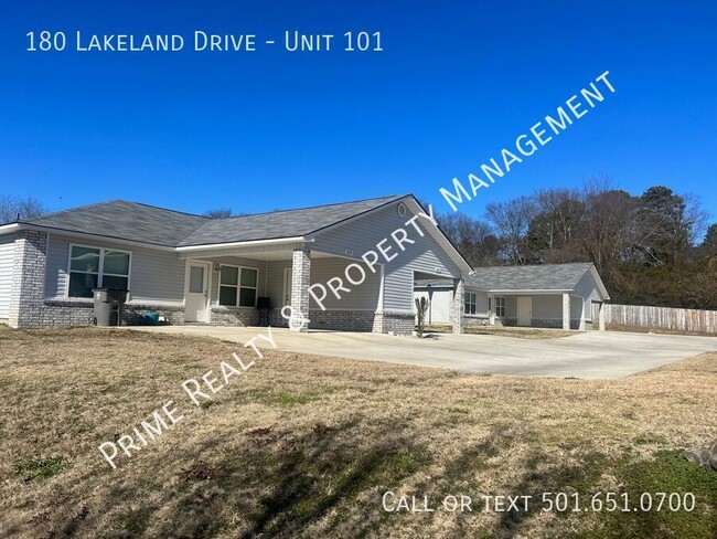 Primary Photo - 180 Lakeland Dr