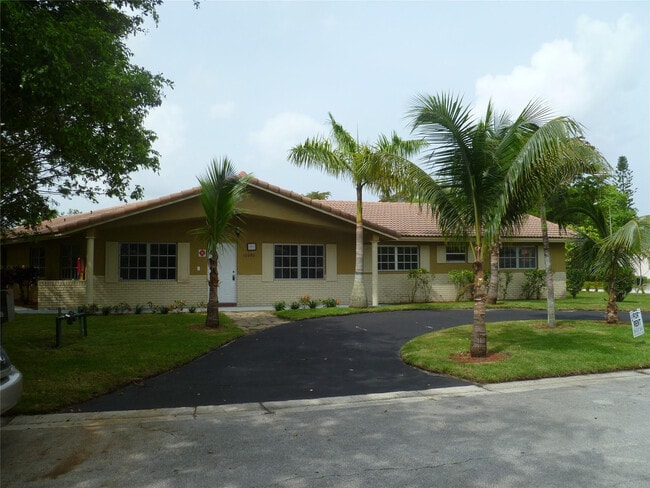 Building Photo - 10390 NW 36th St