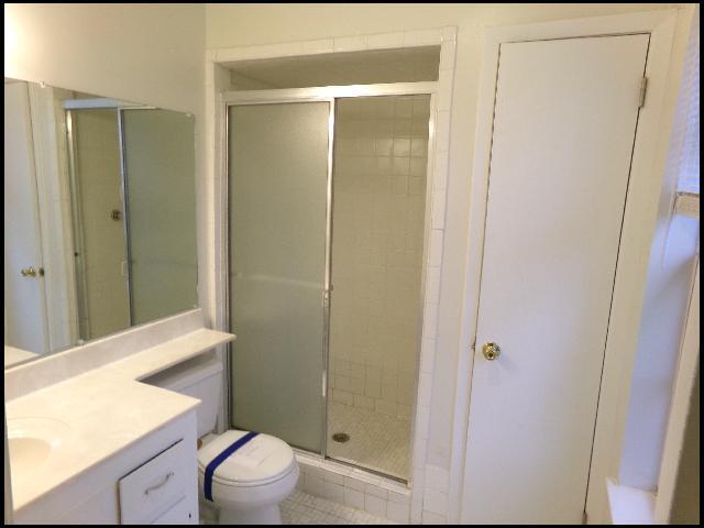 Building Photo - 609 Nan Cir