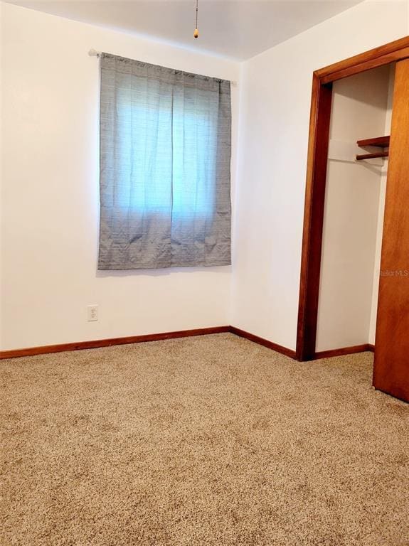 Building Photo - 550 Pent St