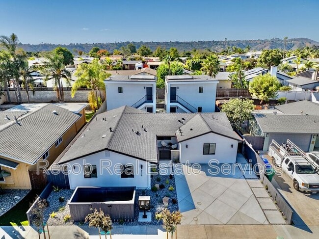Building Photo - 4506 Moraga Ave
